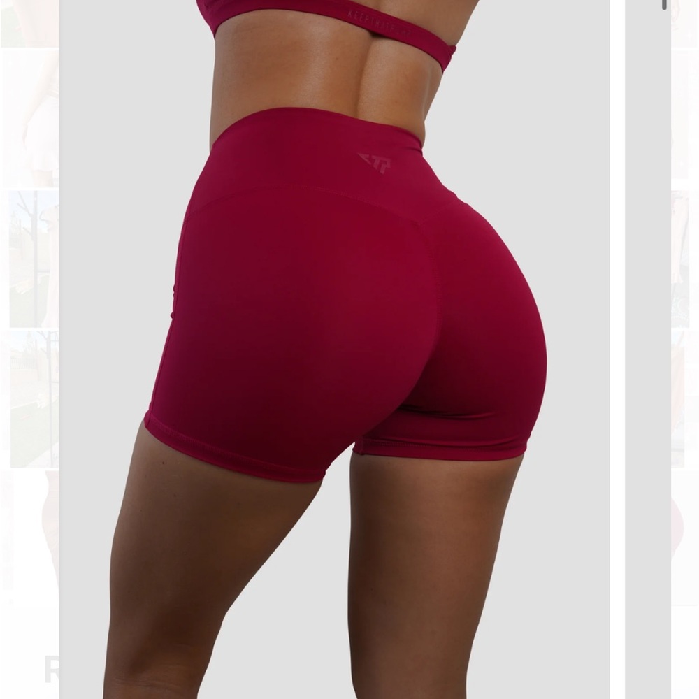 Keep That Pump Define Shorts - Cranberry